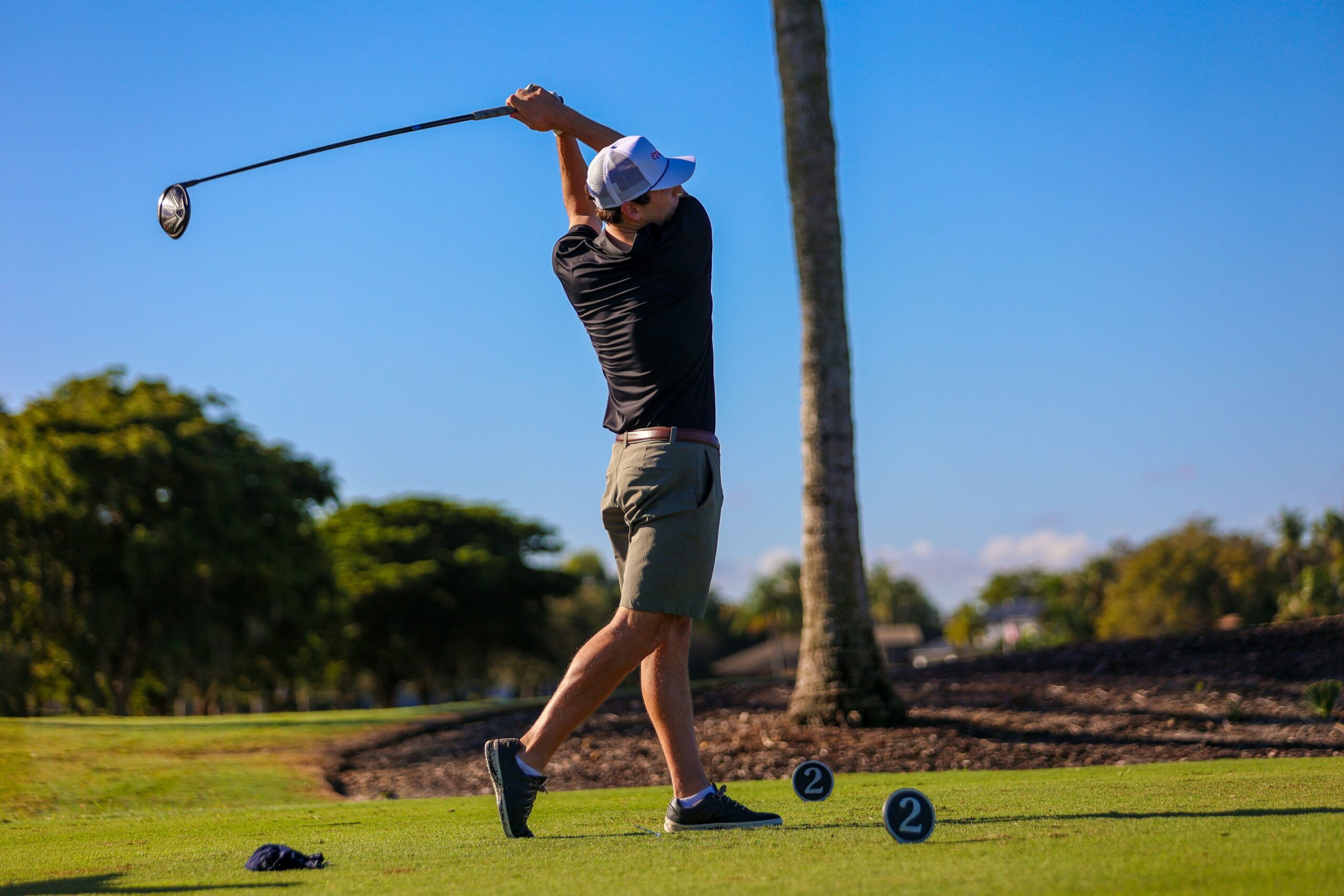 Golfsving med golfklubba